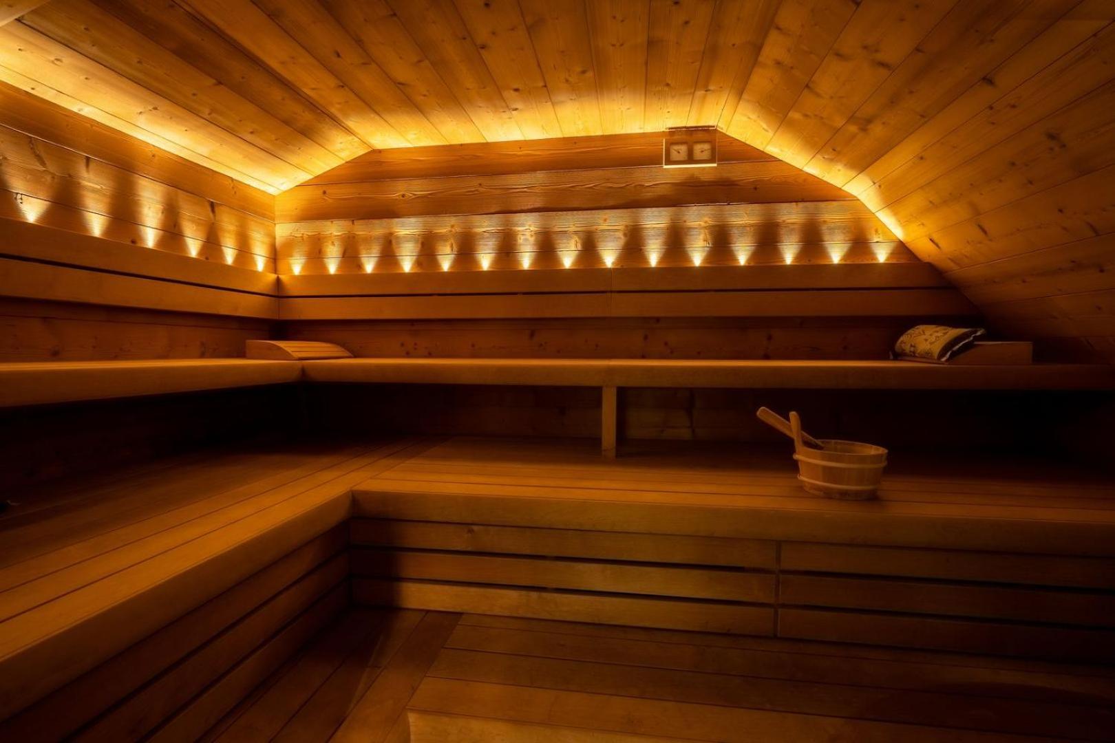 Wellness Rezort Janosikov Dvor Зазрива Экстерьер фото