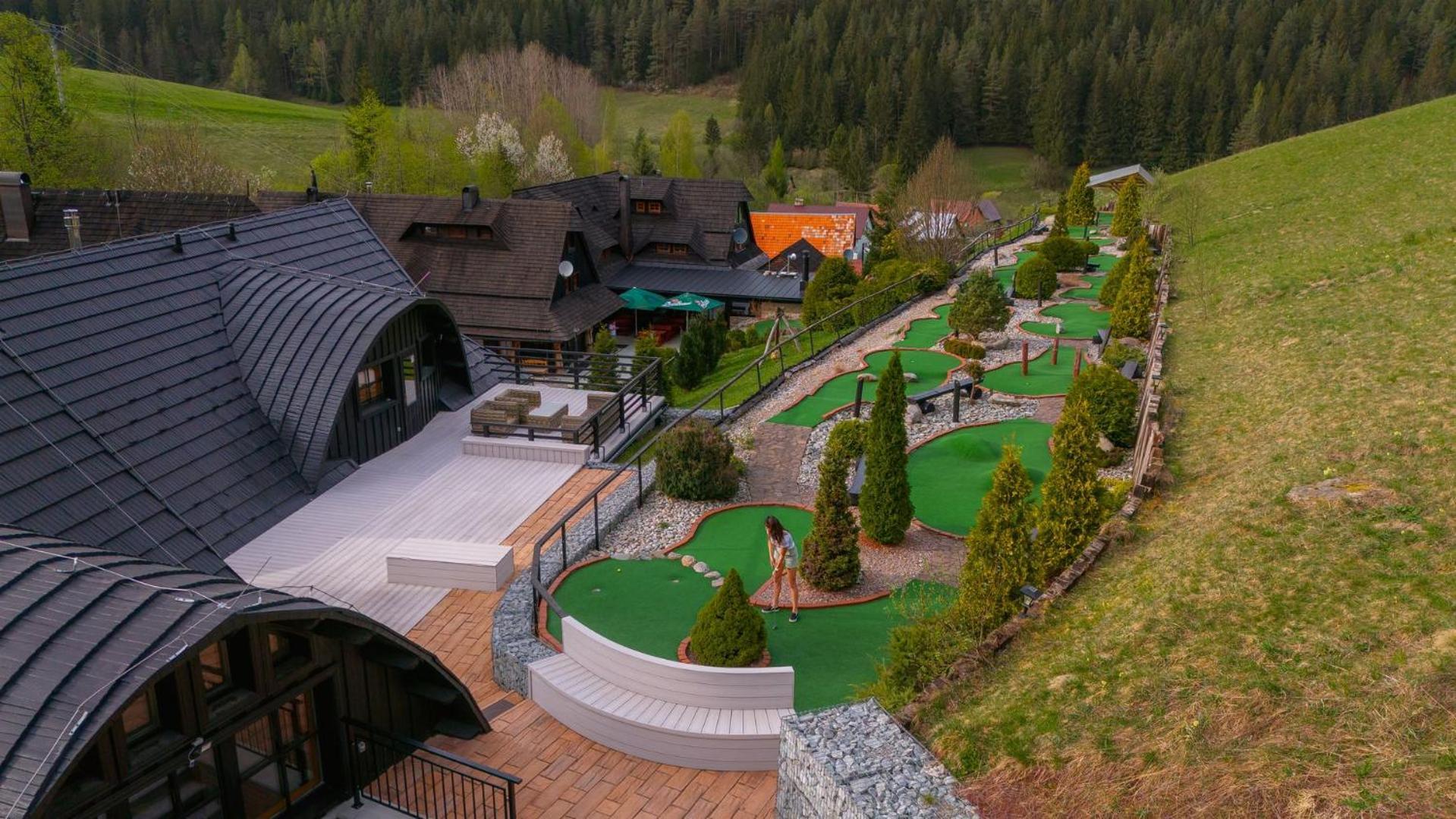 Wellness Rezort Janosikov Dvor Зазрива Экстерьер фото